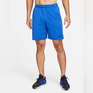NIKE DRI FIT TRAINING MENS SHORTS SIZE XL